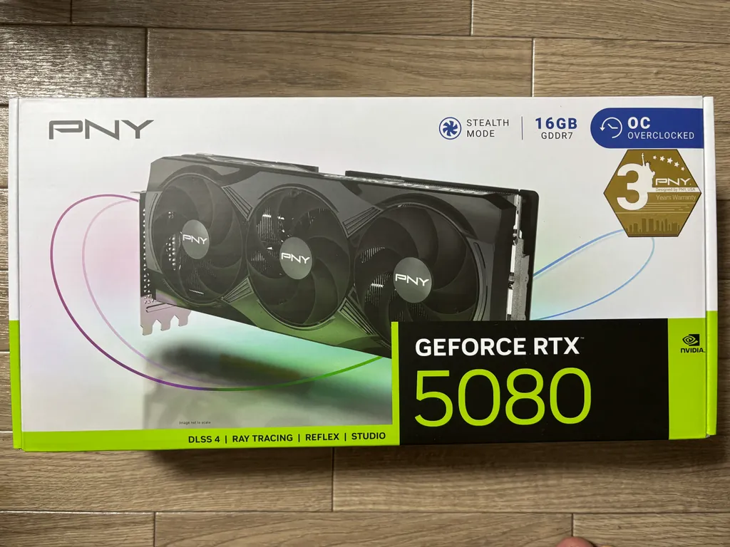 PNY GeForce RTX 5080 16GB Overclocked Triple Fan